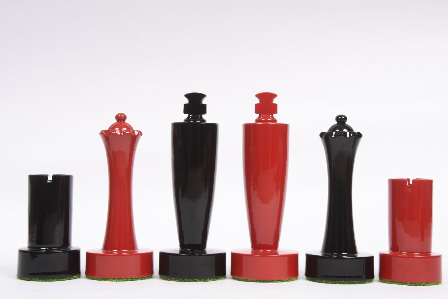 Berliner Series Modern Minimalist Chess Pieces in Red and Black Painted Box Wood - 3.7" King