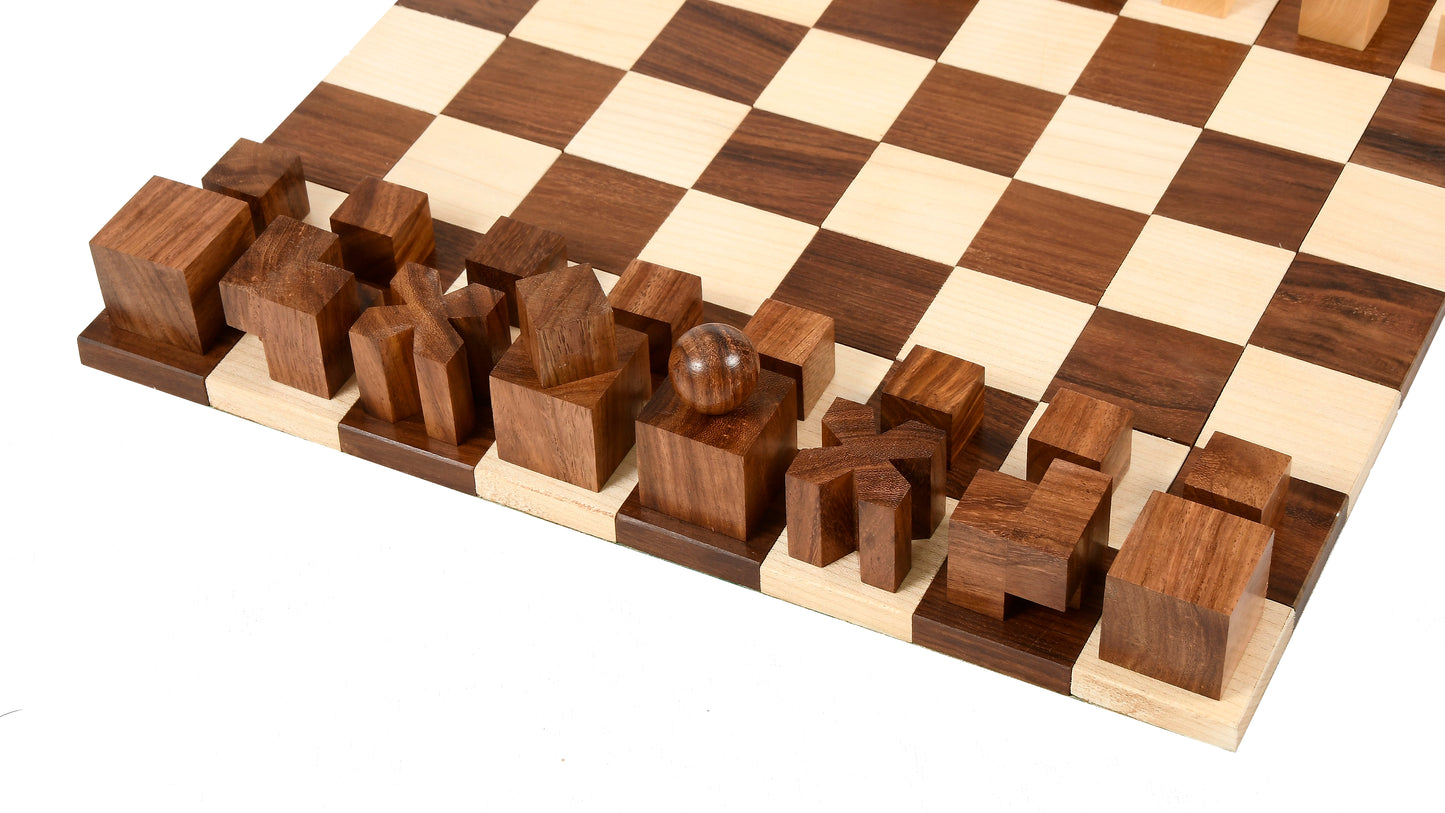 Reproduced 1924 Bauhaus Geometrical Abstract Chessmen in Sheesham and Boxwood - 1.9" King