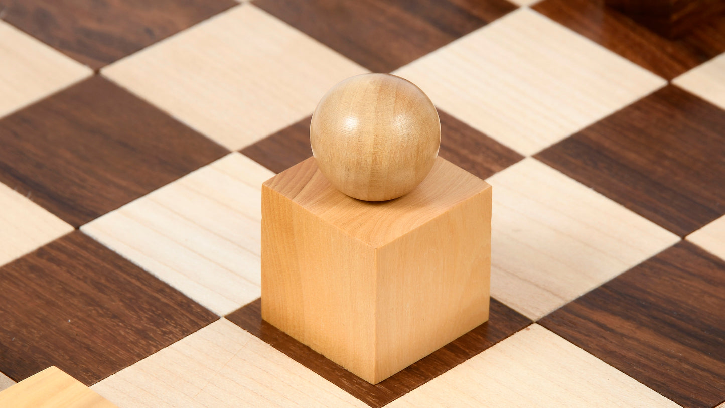 Reproduced 1924 Bauhaus Geometrical Abstract Chessmen in Sheesham and Boxwood - 1.9" King