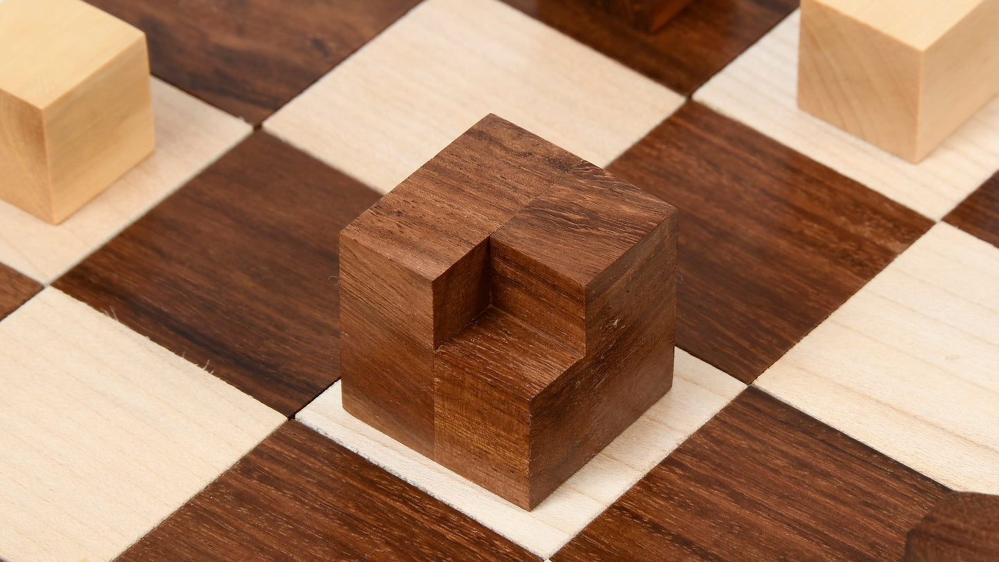 Reproduced 1924 Bauhaus Geometrical Abstract Chessmen in Sheesham and Boxwood - 1.9" King