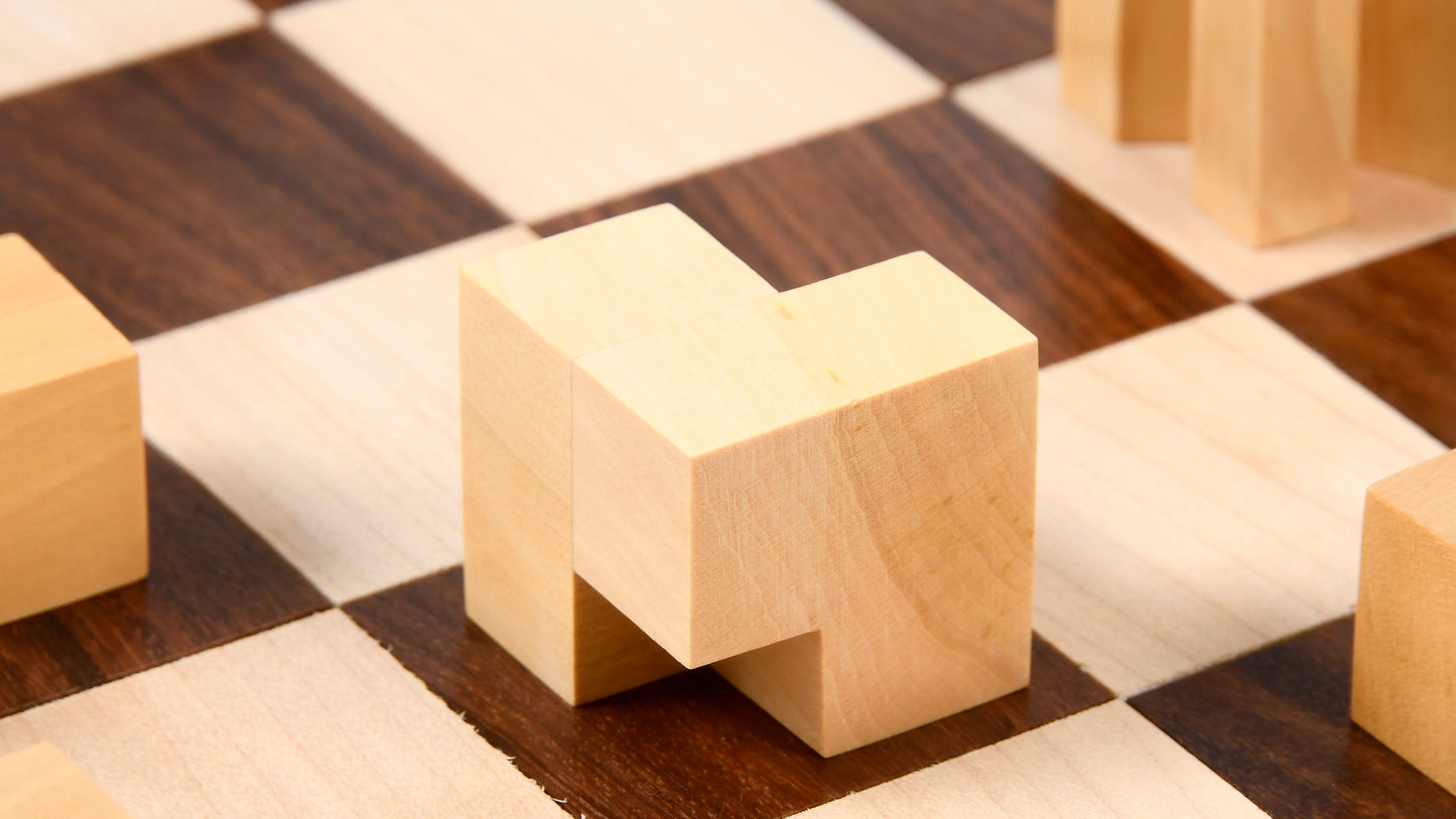 Reproduced 1924 Bauhaus Geometrical Abstract Chessmen in Sheesham and Boxwood - 1.9" King