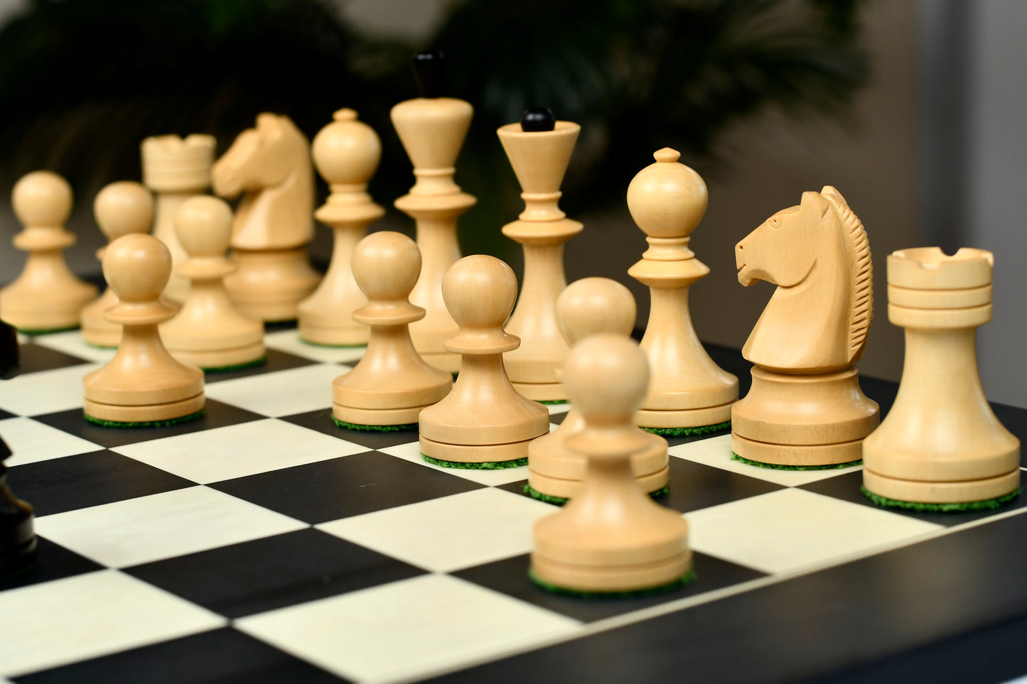Reproduced Russian (Soviet Era) Series Chess Pieces in Ebonized Boxwood & Natural Boxwood - 3.75" King