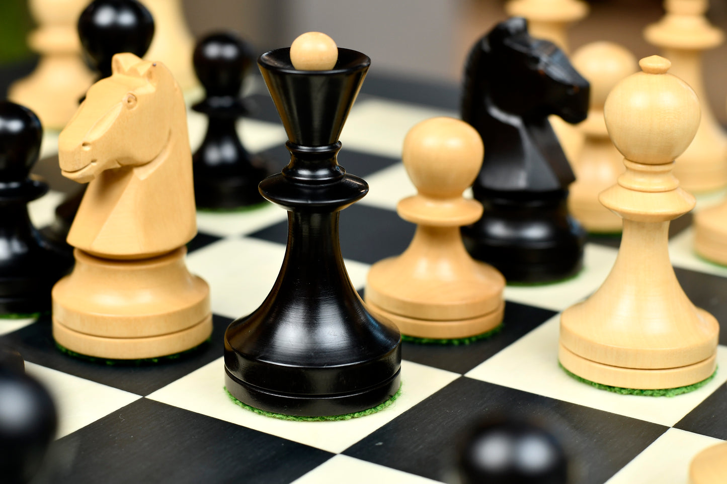 Reproduced Russian (Soviet Era) Series Chess Pieces in Ebonized Boxwood & Natural Boxwood - 3.75" King