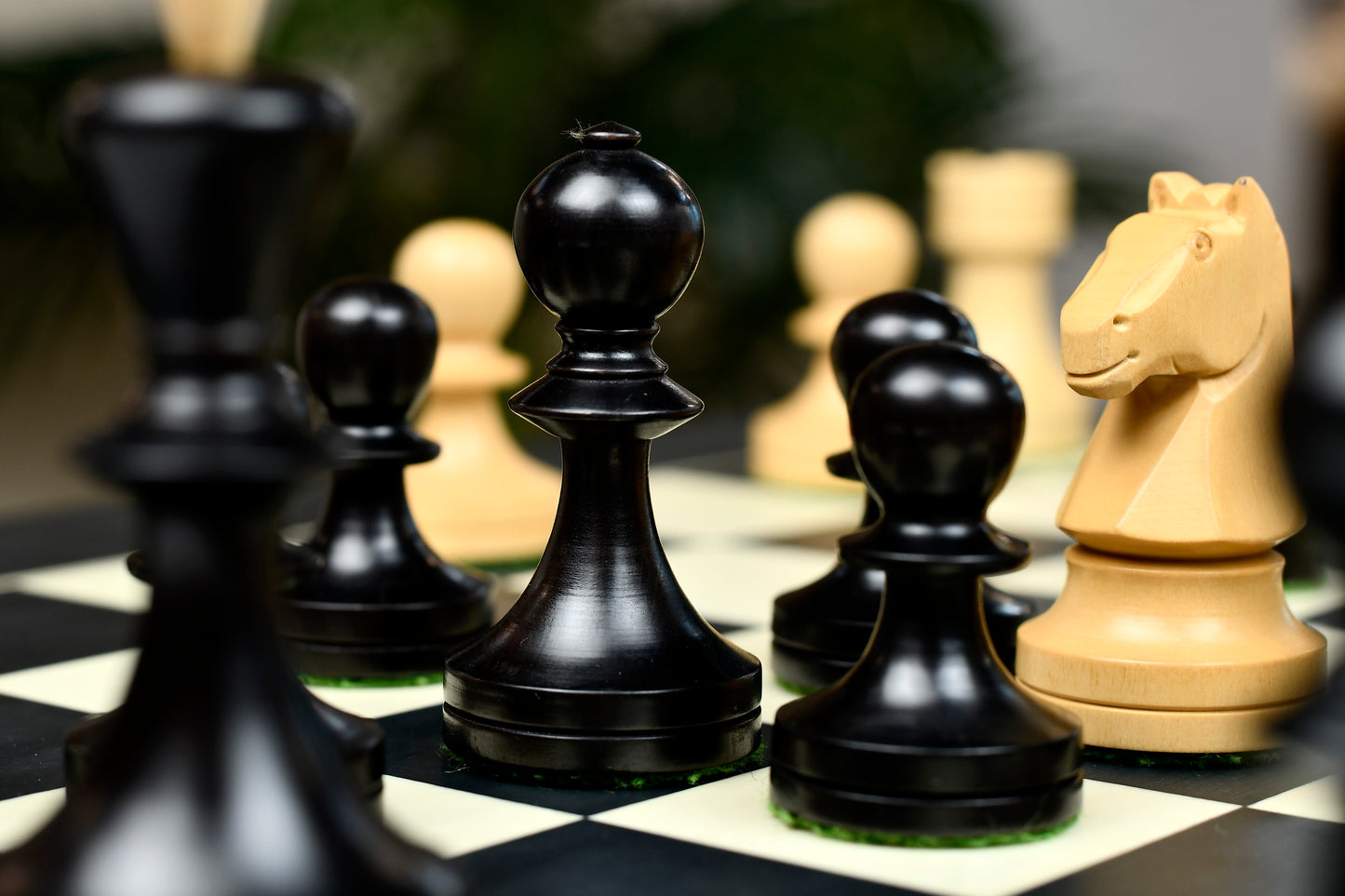 Reproduced Russian (Soviet Era) Series Chess Pieces in Ebonized Boxwood & Natural Boxwood - 3.75" King