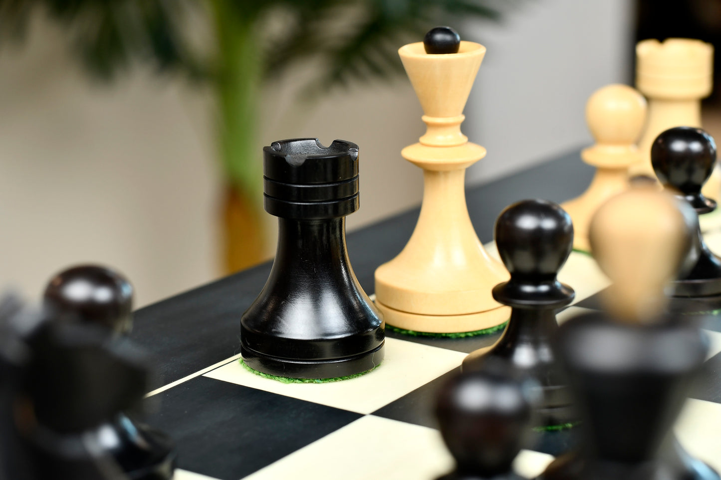 Reproduced Russian (Soviet Era) Series Chess Pieces in Ebonized Boxwood & Natural Boxwood - 3.75" King