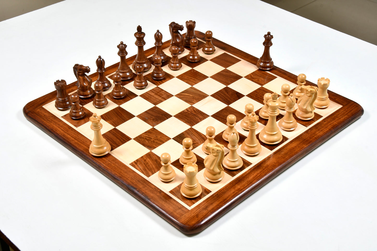 Desert Gold Chess Set in Sheesham & Boxwood with Wooden Board - 4.0" King