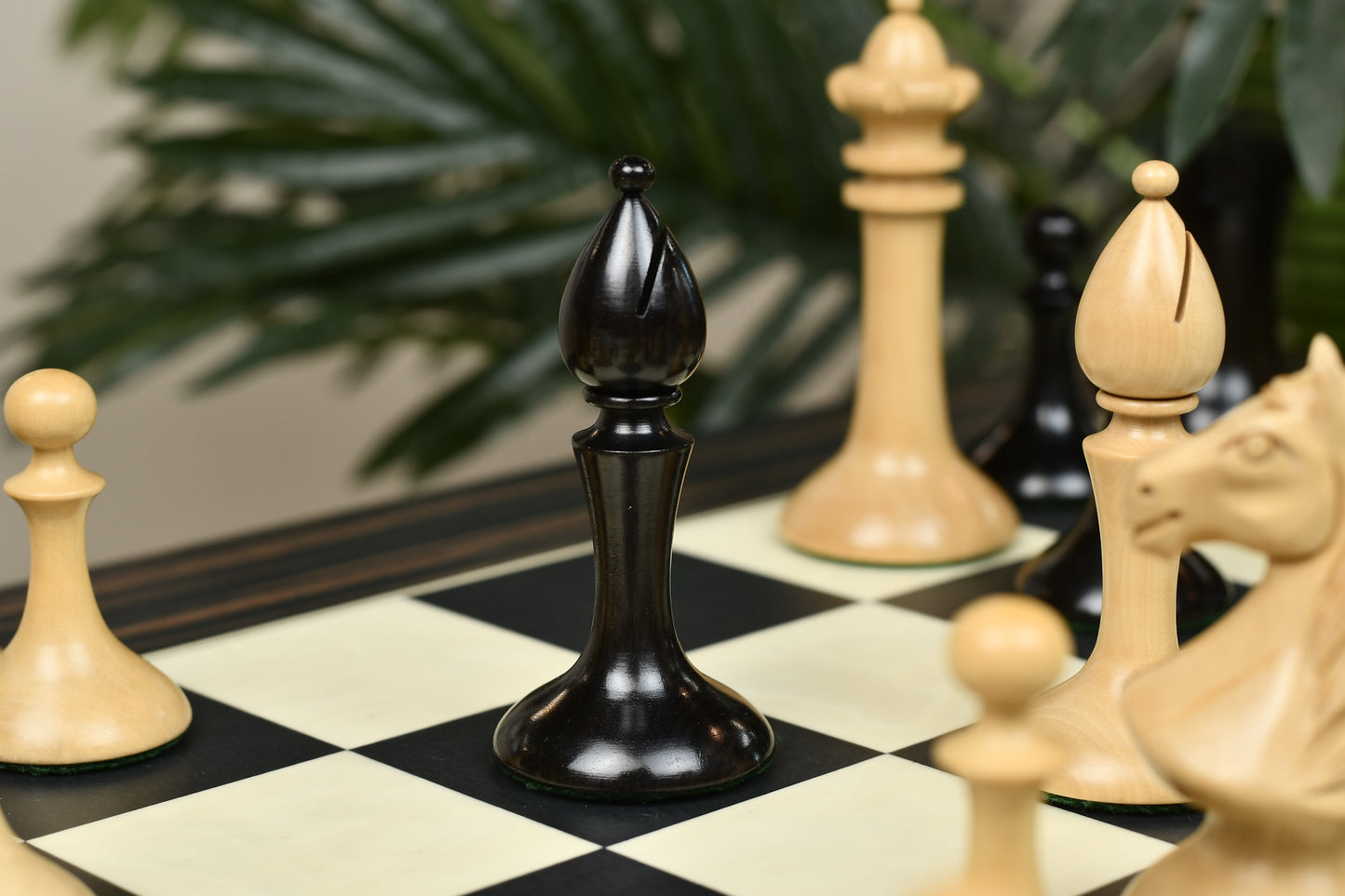 Reproduced 1910 Circa Lasker–Schlechter World Championship Chessmen in Genuine Ebony Wood & Boxwood - 4.5" King