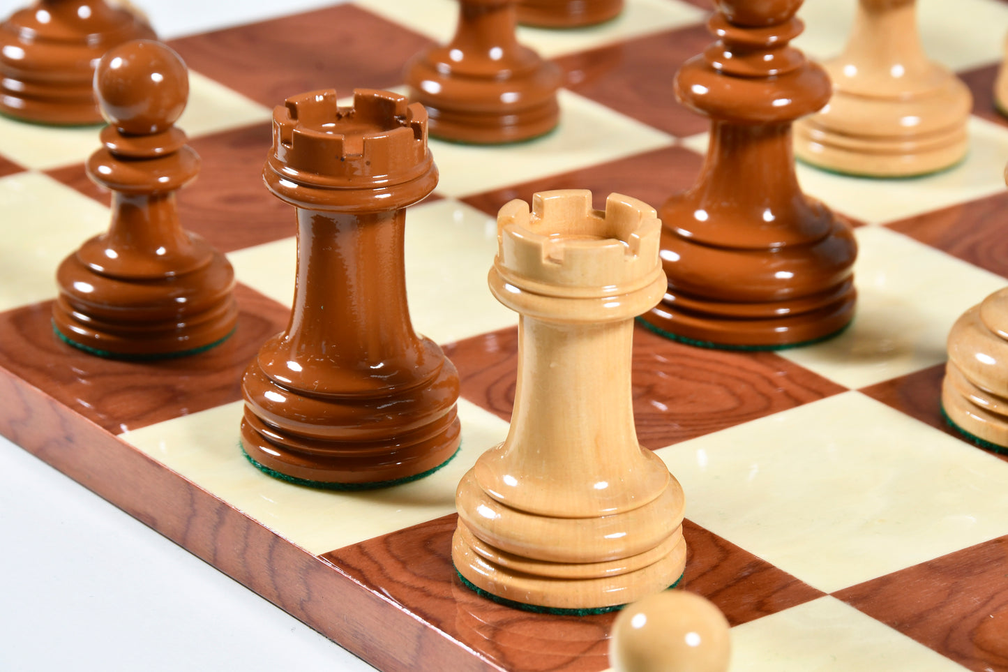 Exclusive Repro William Hallett High Class Chess Pieces in Golden Dyed & Boxwood Wood - 4.0"