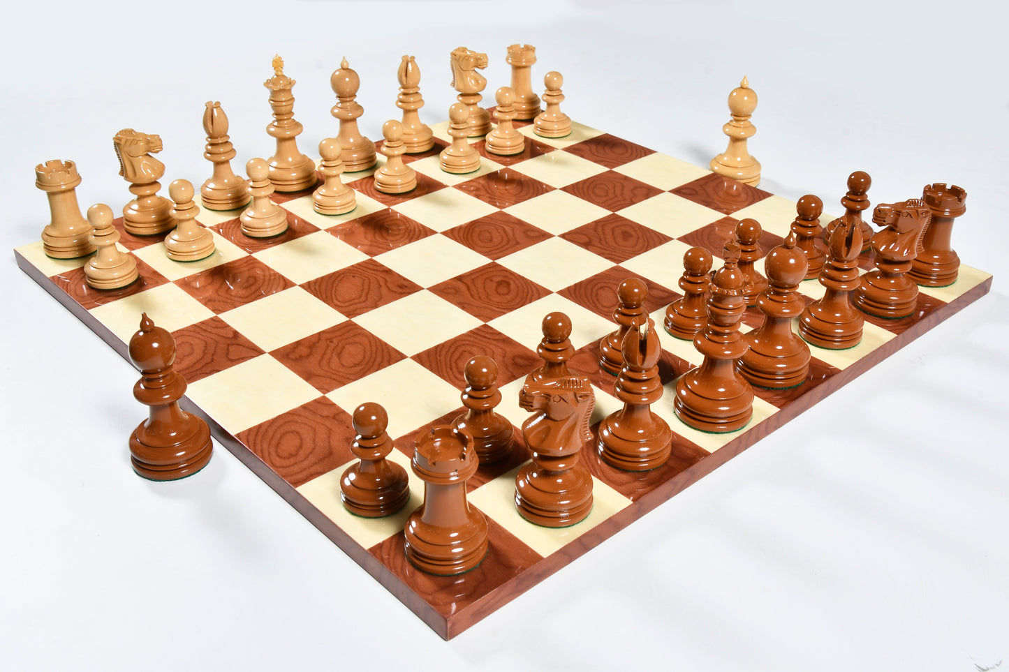 Exclusive Repro William Hallett High Class Chess Pieces in Golden Dyed & Boxwood Wood - 4.0"