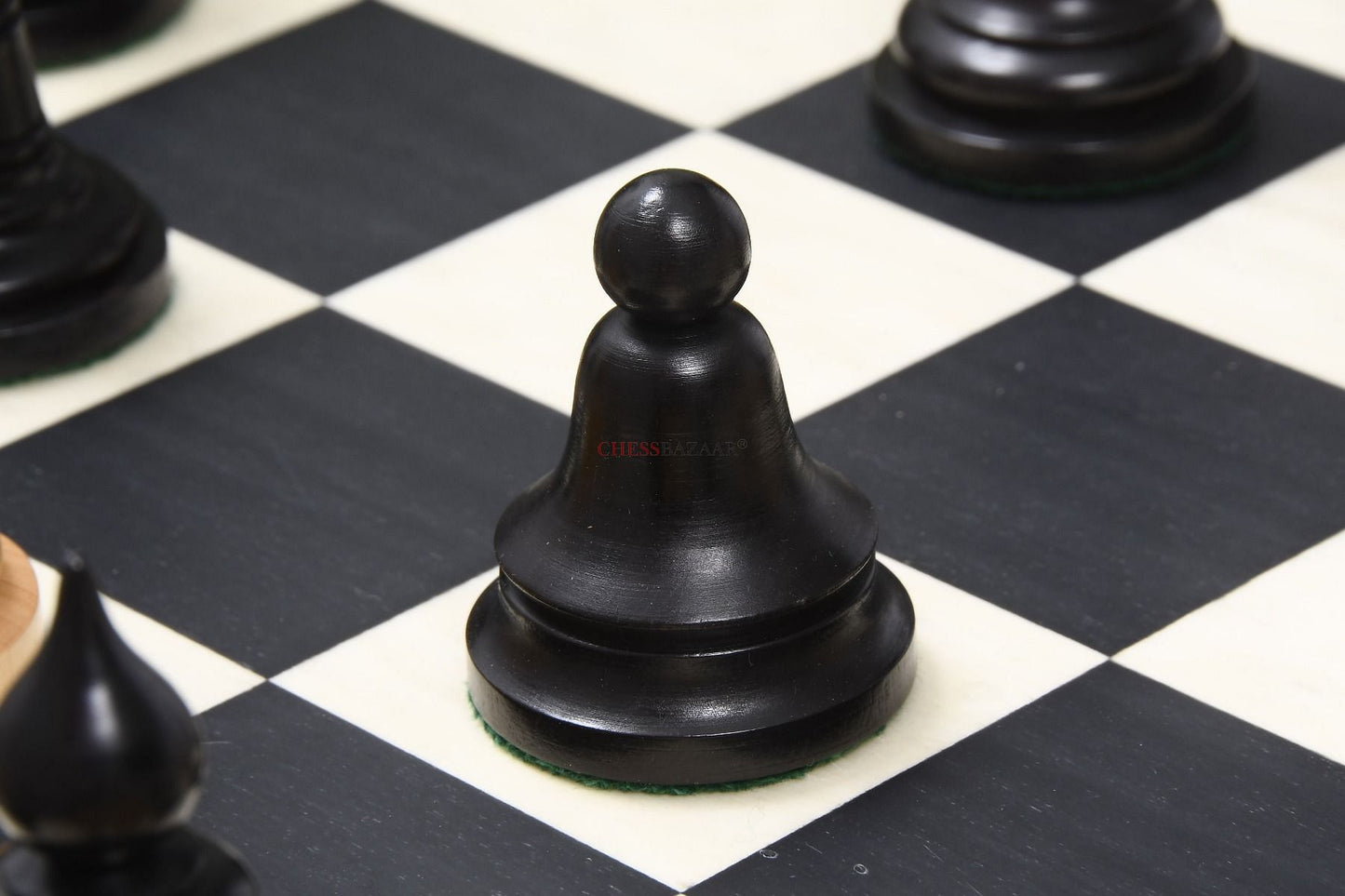 The Issac Lipnitsky 1946 Berlin Tournament Reproduced Chessmen in Ebonized Boxwood - 4.0" King