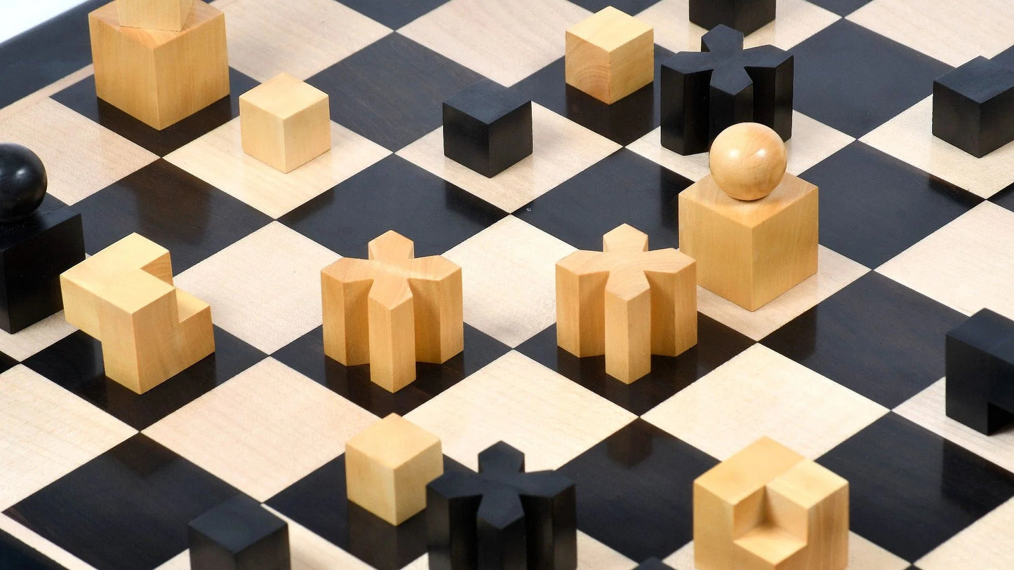 Reproduced 1924 Bauhaus Geometrical Abstract Chessmen in Ebonized Boxwood & Natural Boxwood - 1.9" King