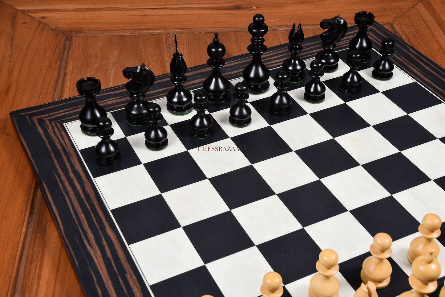 Reproduced Antique Series Dublin Pattern Calvert Chess Pieces in Ebonized & Natural Boxwood - 4.1" King