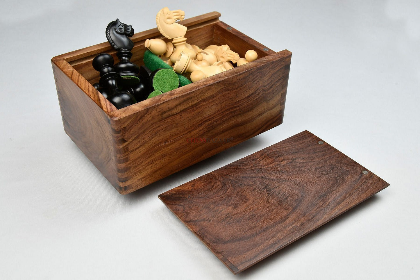 Reproduced Antique Dublin Pattern Calvert Chess Pieces in Ebonized & Natural Boxwood With Board & Storage Box- 4.1" King