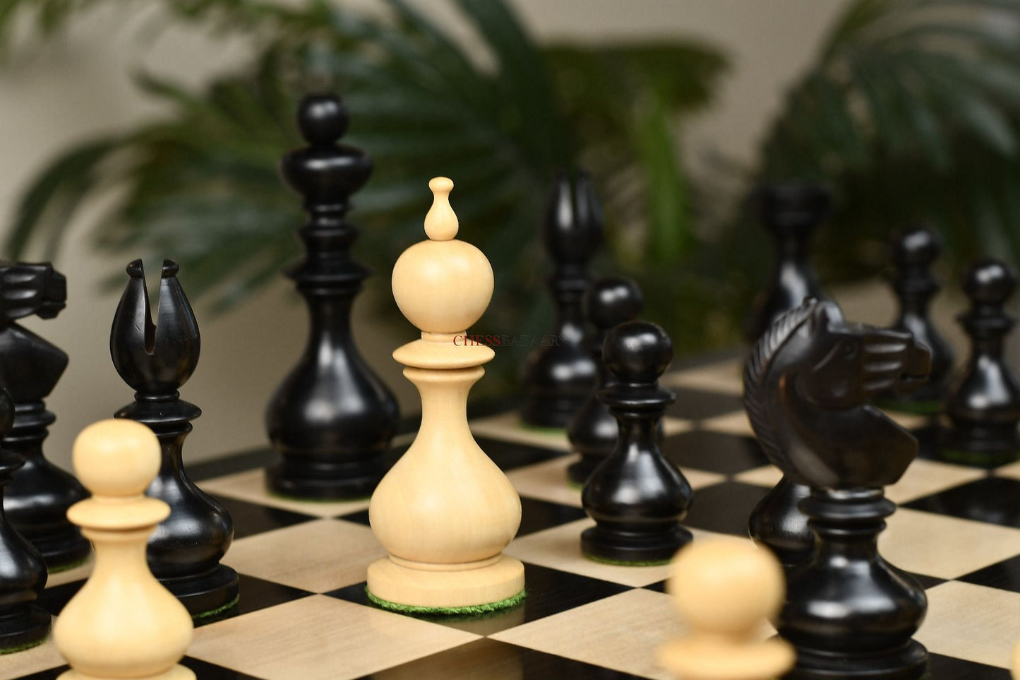 Reproduced Antique Dublin Pattern Calvert Chess Pieces in Ebonized & Natural Boxwood With Board & Storage Box- 4.1" King