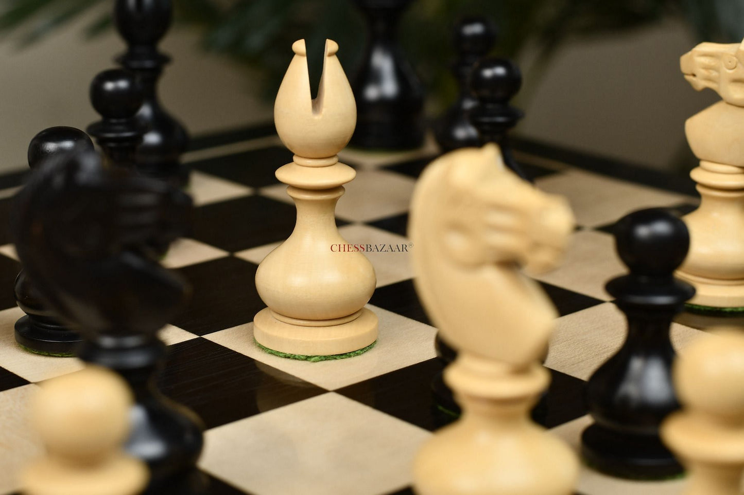Reproduced Antique Dublin Pattern Calvert Chess Pieces in Ebonized & Natural Boxwood With Board & Storage Box- 4.1" King