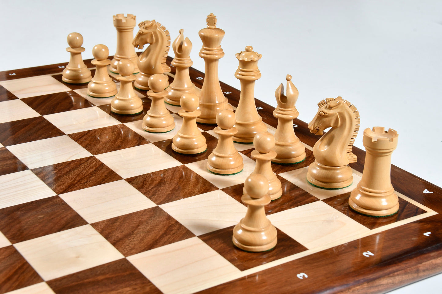 The Craftsman Knight Staunton Chess Pieces in Sheesham Wood & Boxwood - 3.9" King