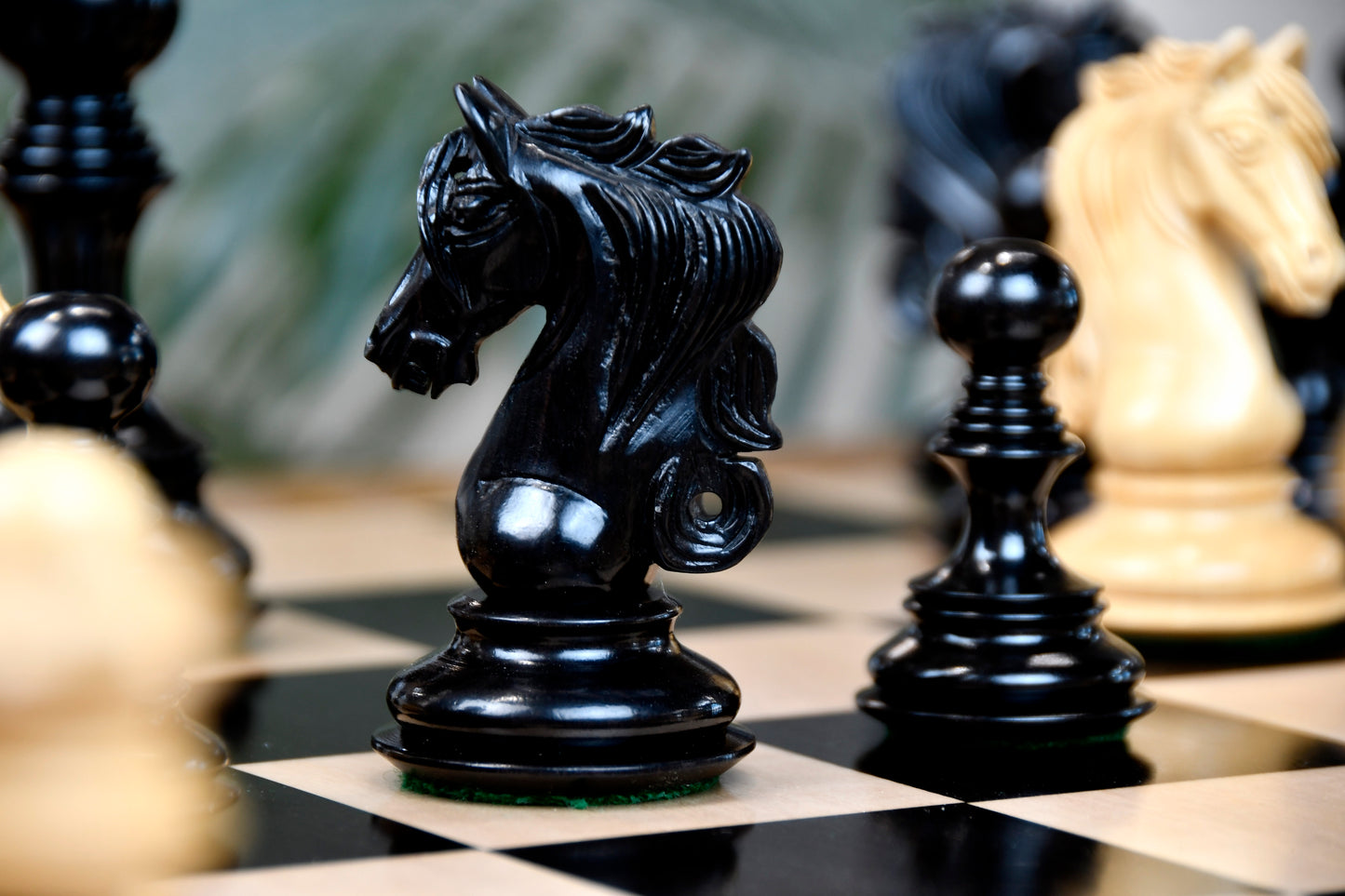 The Admiral Series II Staunton Chess Pieces in Ebony Wood & Box Wood - 4.5" King