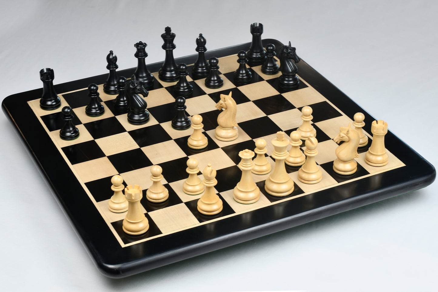 The Candidates Series Staunton Chess Pieces in Ebony / Box Wood - 3.75" King