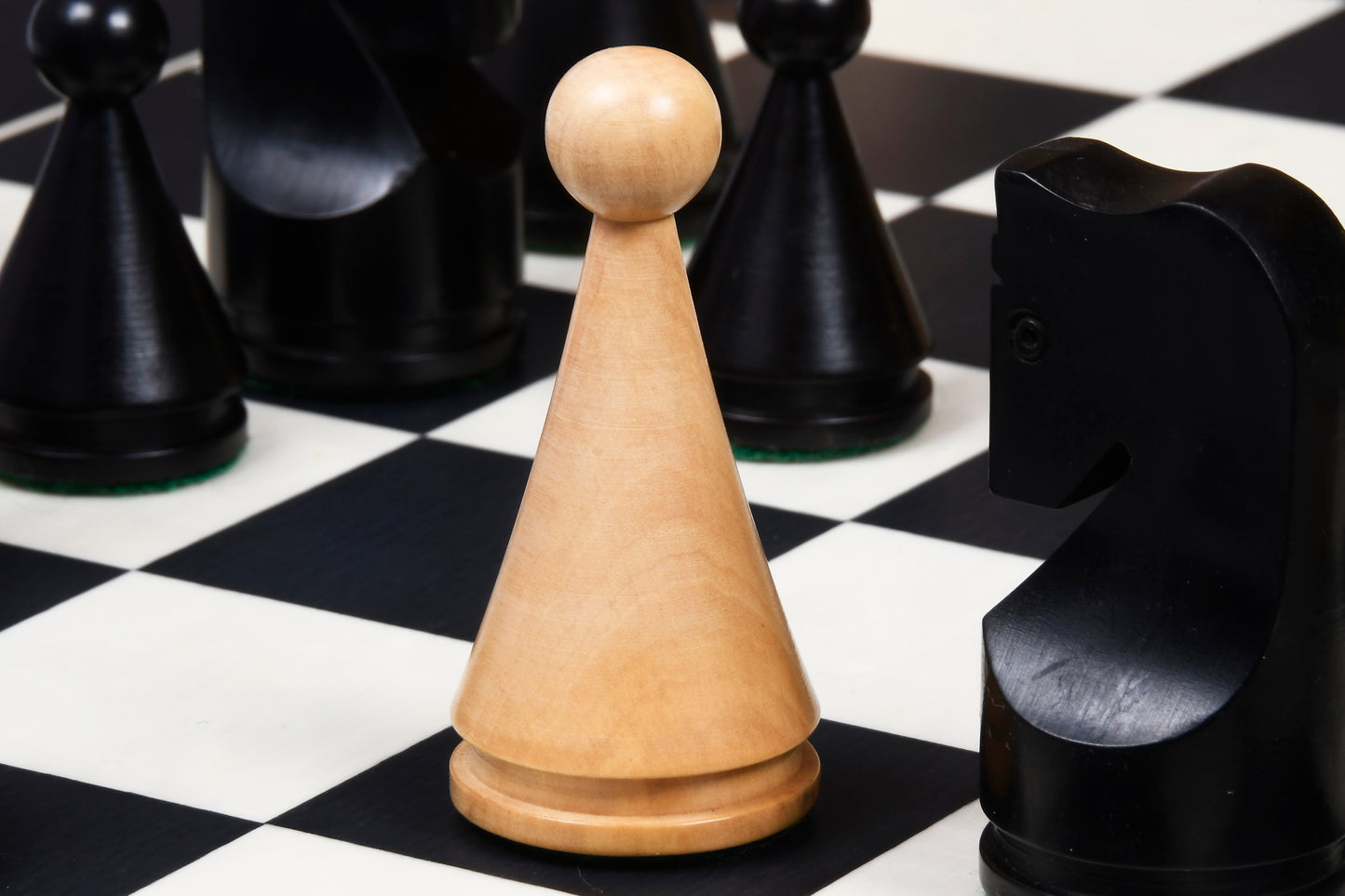 The Classic Series Cone Shaped Chess Pieces in Ebonized Boxwood & Natural Boxwood - 4.09" King