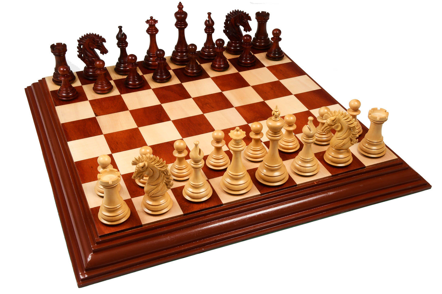 The Ruffian American Series Staunton Chess Pieces in Budrosewood &nbsp; / Box Wood - 4.8" King