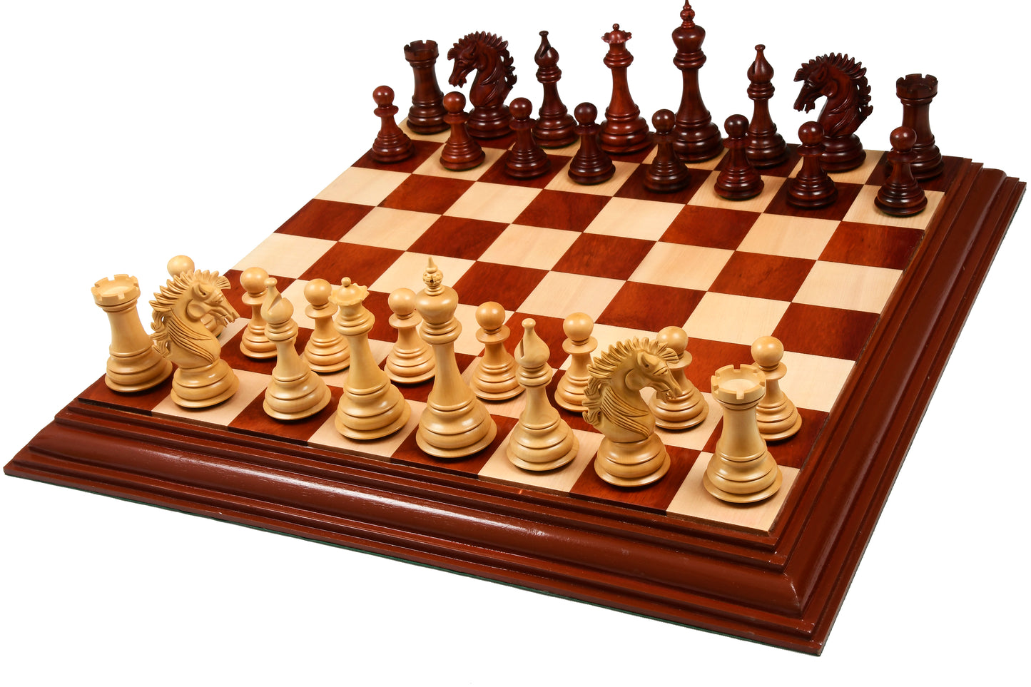 The Ruffian American Series Staunton Chess Pieces in Budrosewood &nbsp; / Box Wood - 4.8" King
