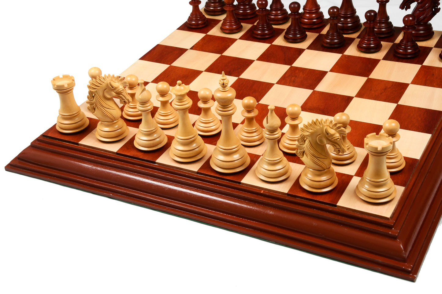 The Ruffian American Series Staunton Chess Pieces in Budrosewood &nbsp; / Box Wood - 4.8" King