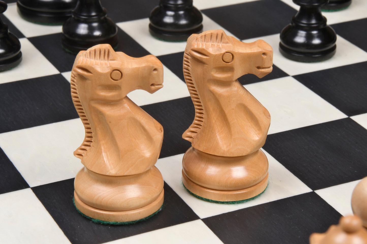 Reproduced 1972 Reykjavik Staunton Chess Pieces in Ebonized Boxwood & Natural Boxwood - 3.7" King