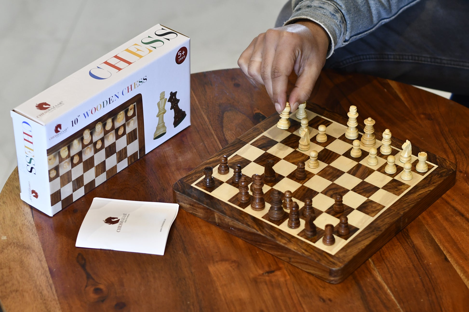 10" portable travel chess set in sheesham & Maple
