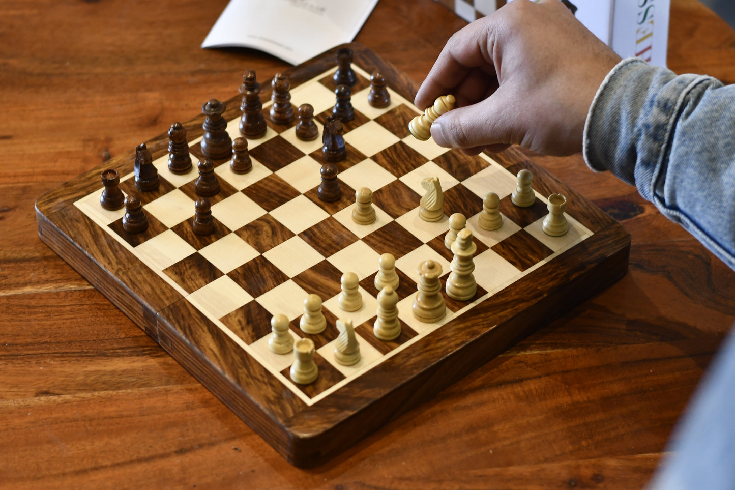 10 " Foldable magnetic travel chess set in Sheesham & Maple