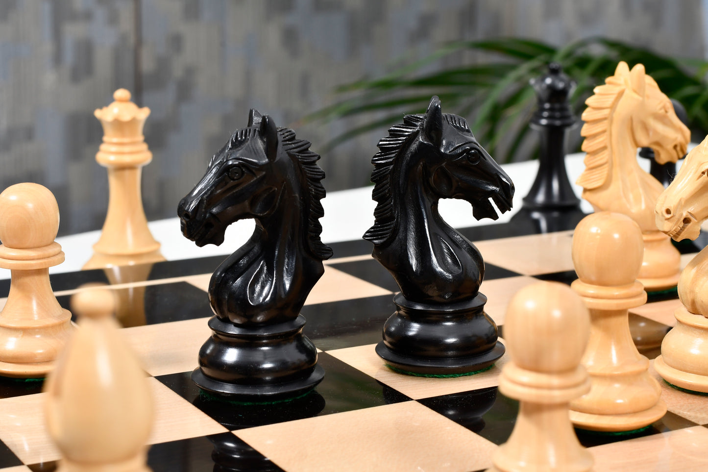 The Derby Knight Pattern Chessmen in Ebonized Boxwood - 4.1" King with Board