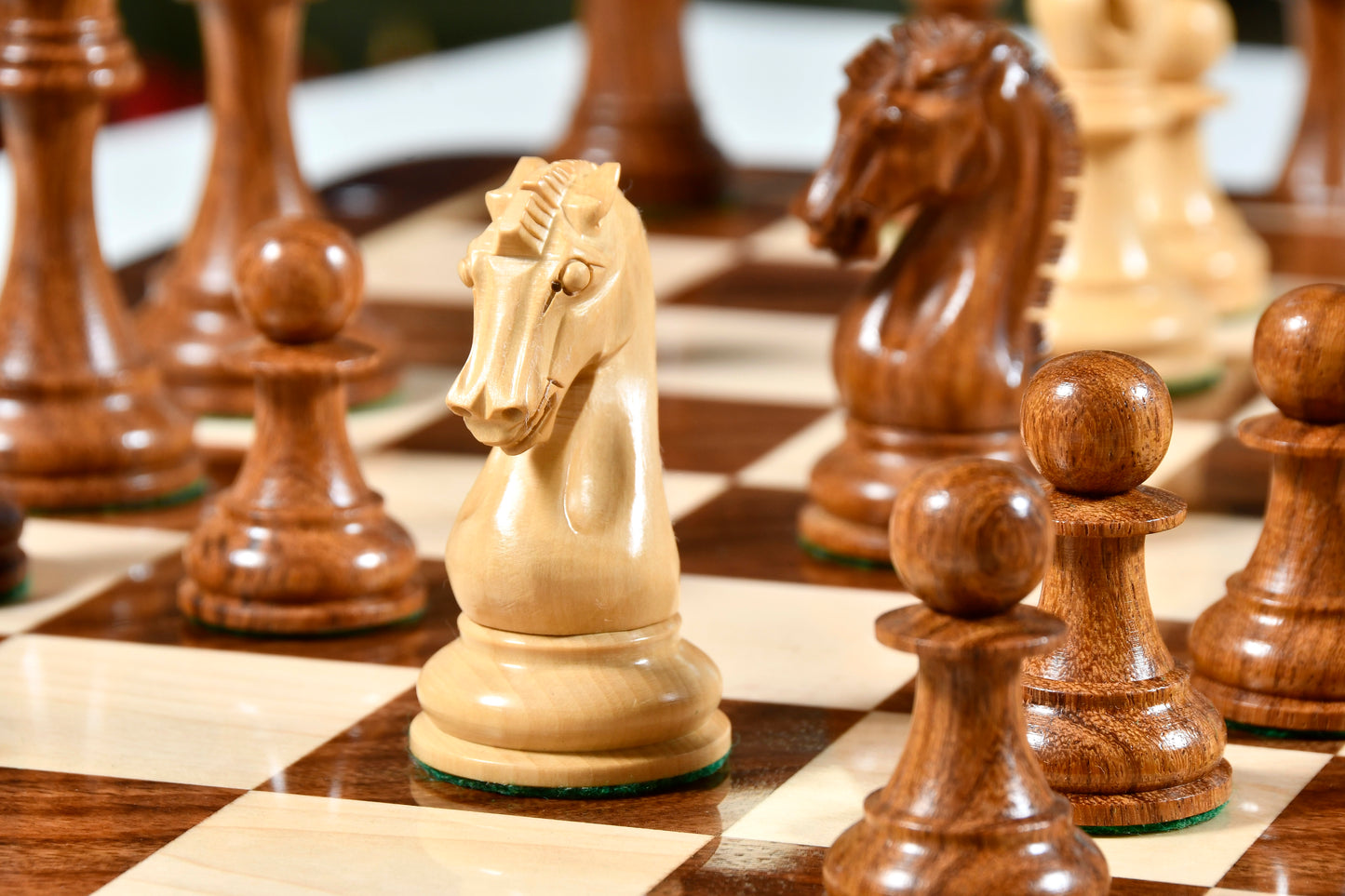 The Craftsman Knight Staunton Chess Pieces in Sheesham Wood & Boxwood - 3.9" King