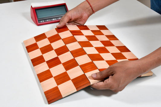 Folding Wooden Chess Board in Bud Rose Solid Wood (Padauk) & Maple Wood 12.8" - 40 mm Square