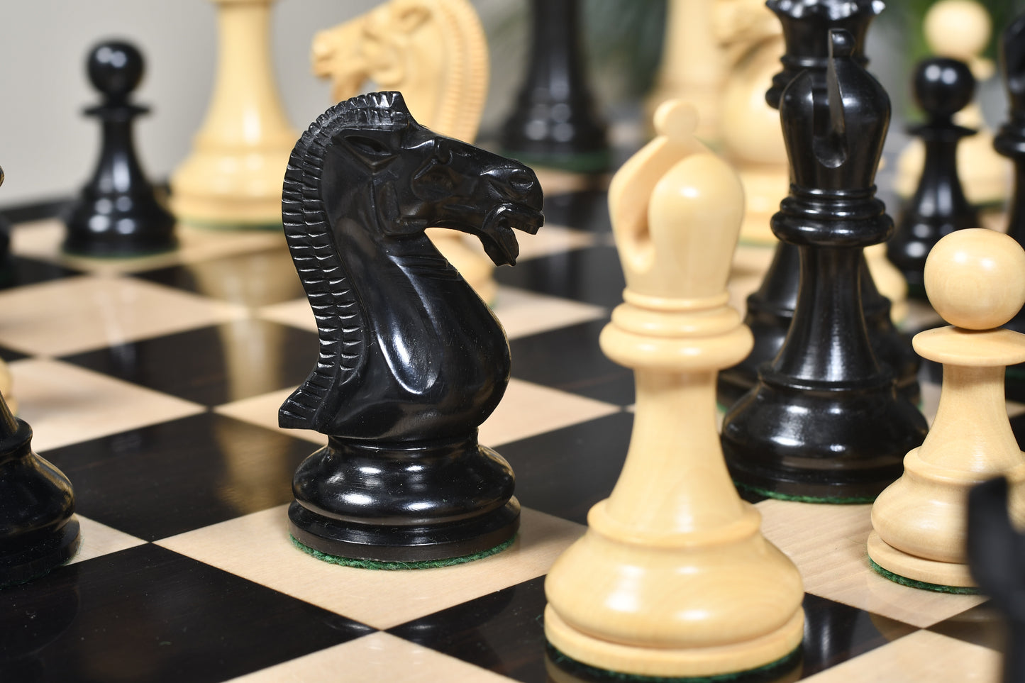 The Elgin Marble Knight Staunton Weighted Chess Pieces in Genuine Ebony Wood and Boxwood - 4.0 inch King