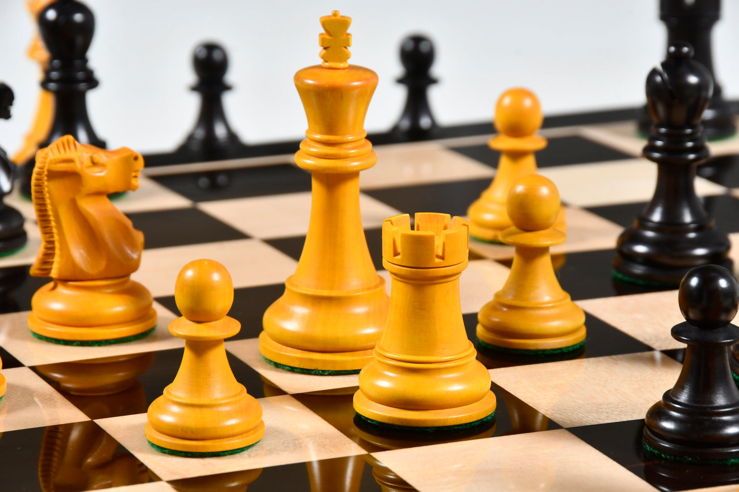 1972 Reproduced Fischer-Spassky Staunton Pattern Chess Pieces V2.0 in Ebonized Wood & Antique Boxwood - 3.75" King