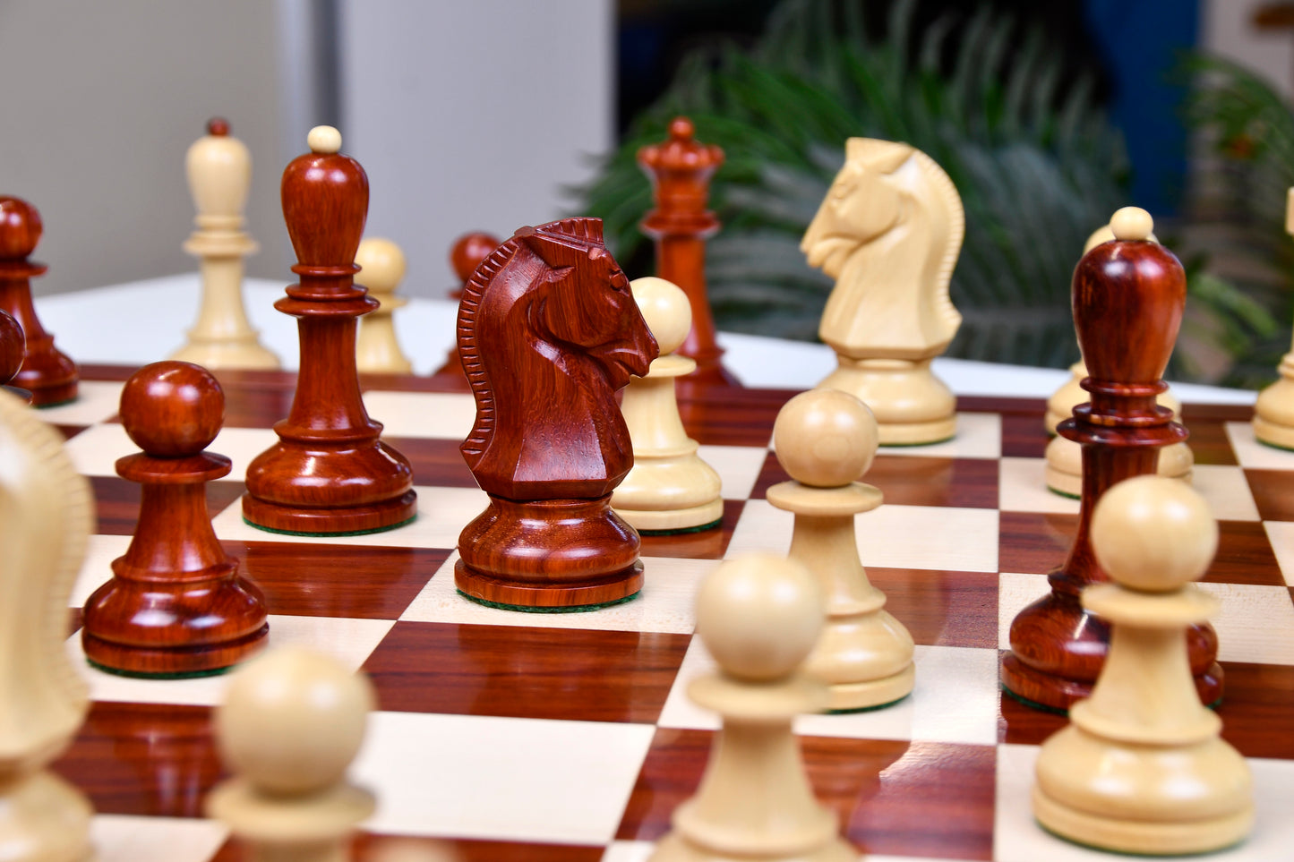 4.25" King Size Reproduced 1950 Dubrovnik Bobby Fischer Weighted Chess Pieces Set in Bud Rosewood