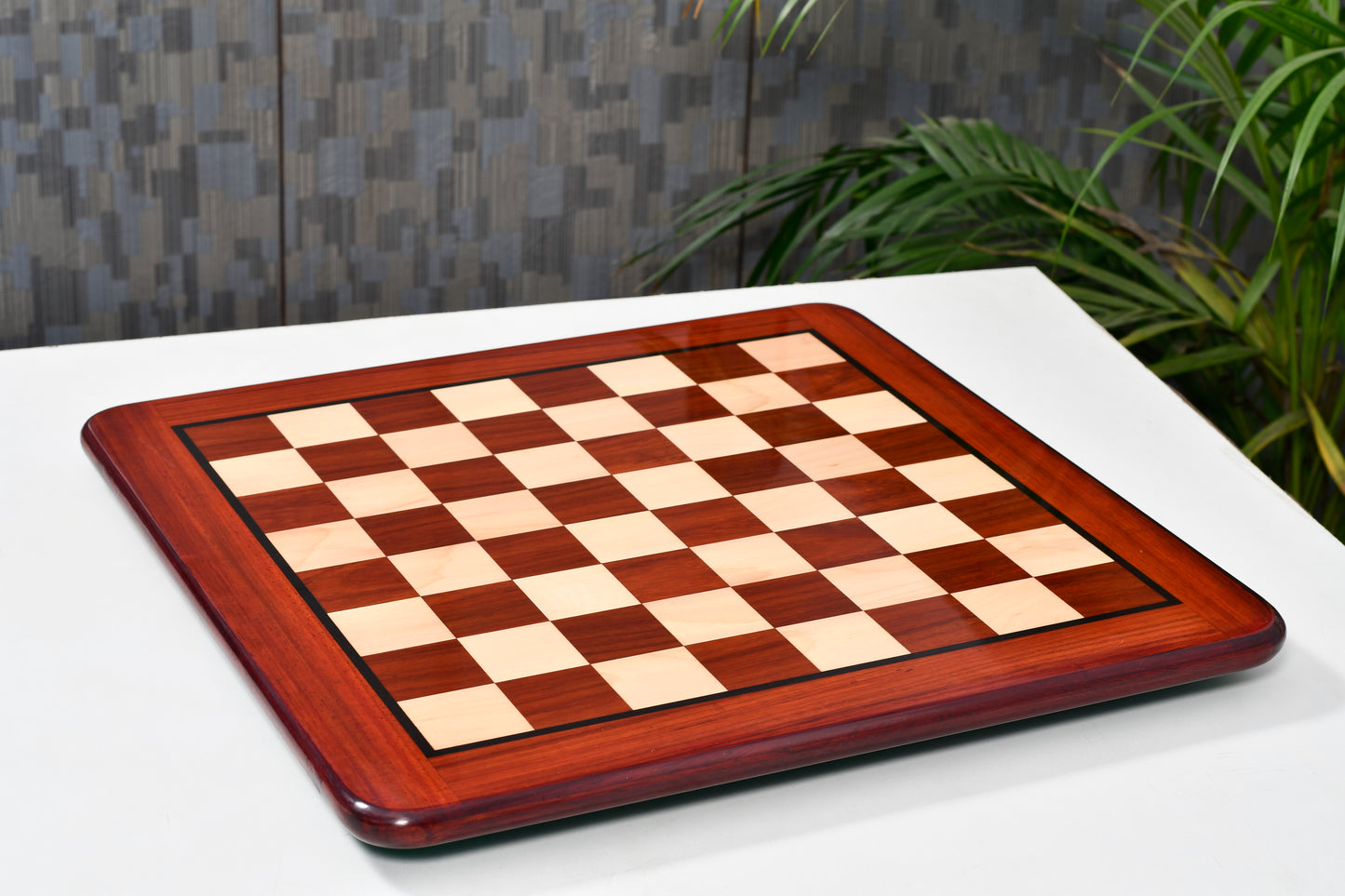 Repro Vintage 1930 German Knubbel Chess Pieces in Ebonized/Boxwood - 3" King with Board