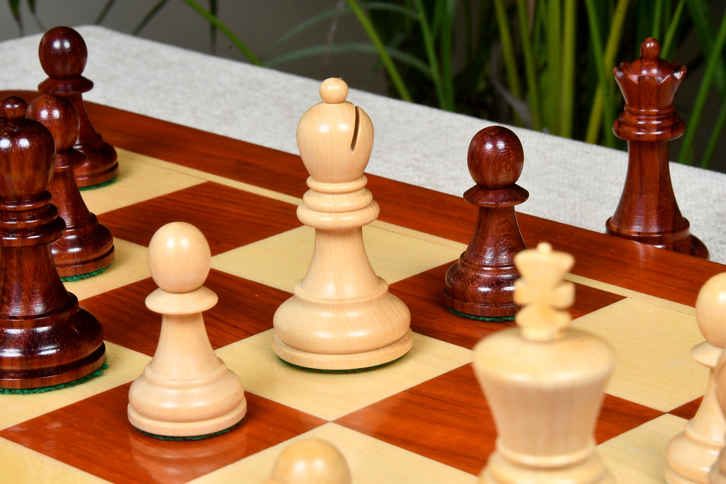 1972 Reproduced Fischer-Spassky Staunton Pattern Chess Pieces V2.0 in Bud Rosewood & Boxwood - 3.75" King