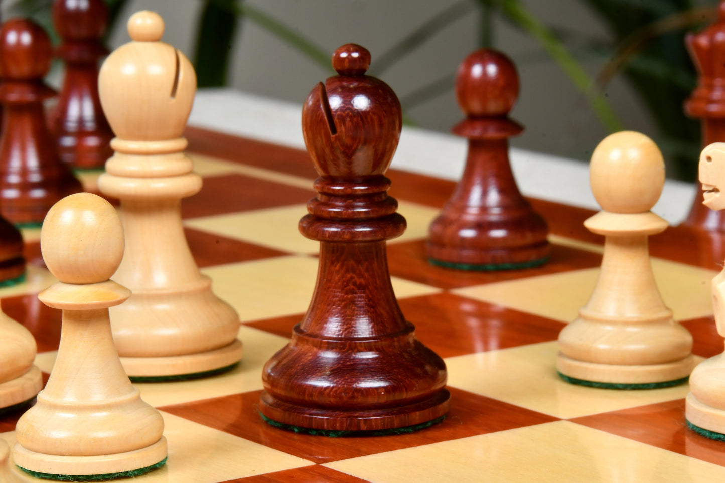 1972 Reproduced Fischer-Spassky Staunton Pattern Chess Pieces V2.0 in Bud Rosewood & Boxwood - 3.75" King