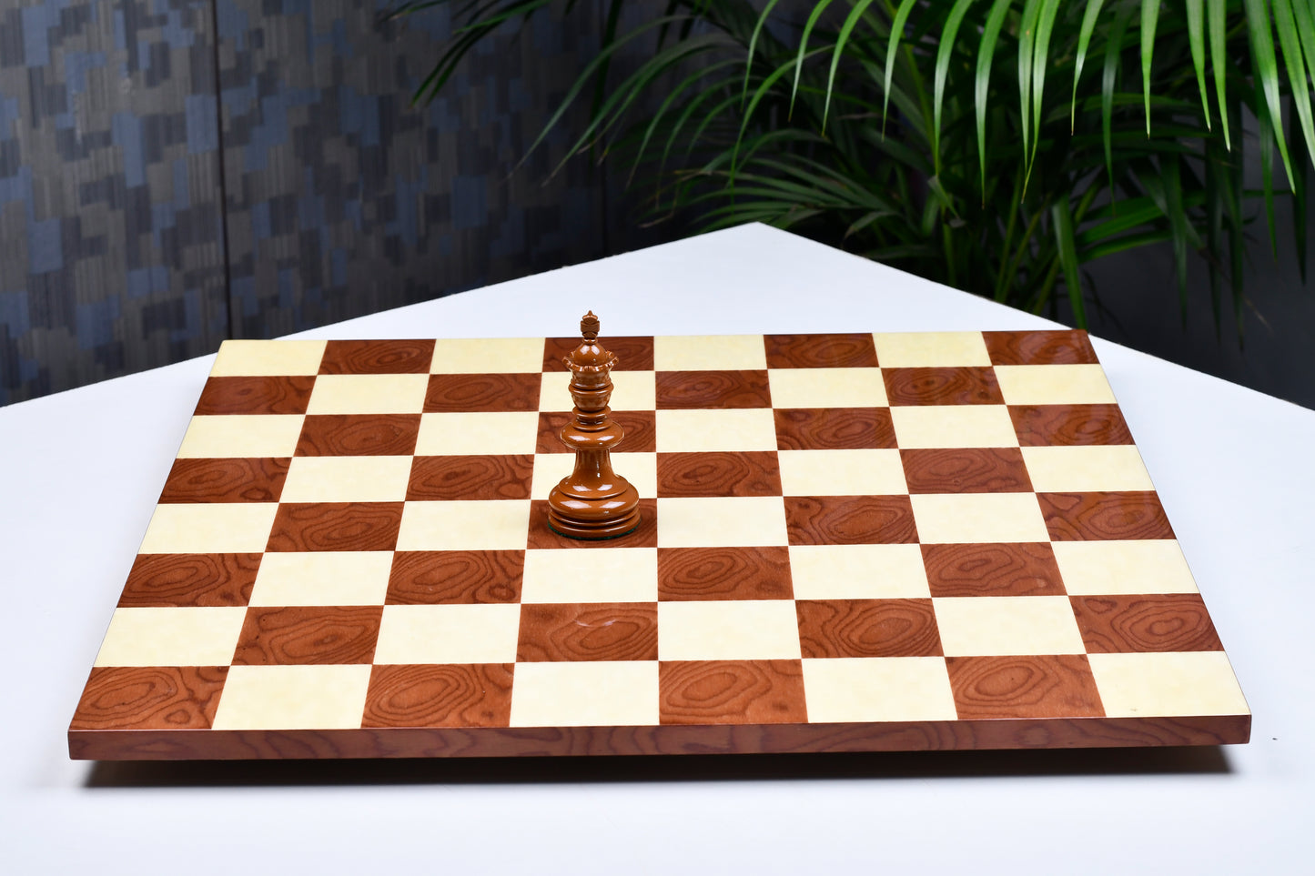 Minimalist Wooden Red Ash Burl Maple Hi Gloss Finish Borderless Chess Board 19" - 60 mm
