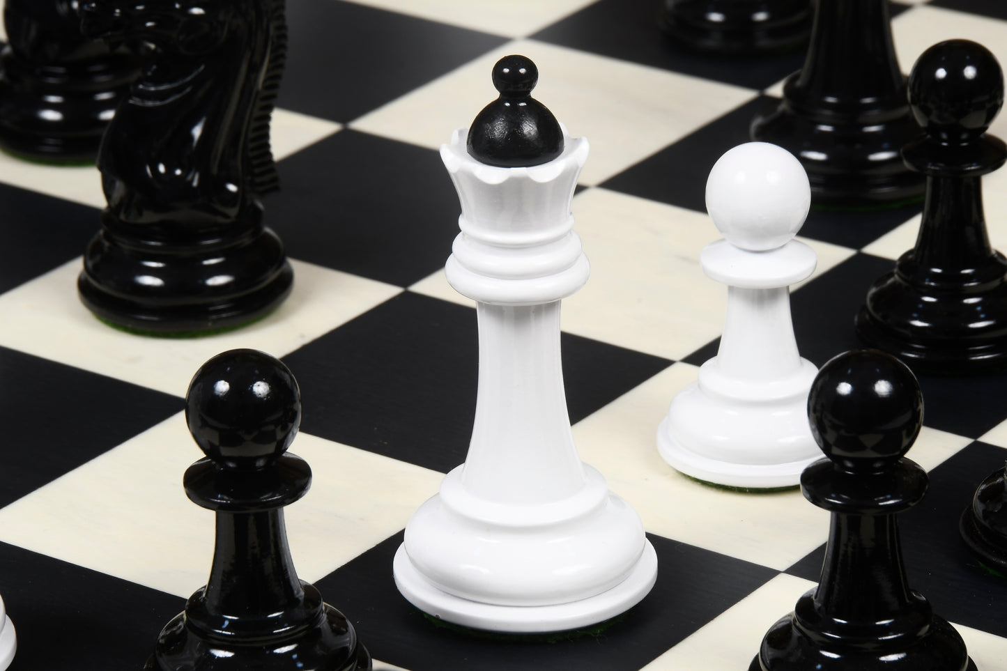 Reproduced 1940 Soviet Club Chess Set in Ebony & Ivory White - 4.0" King