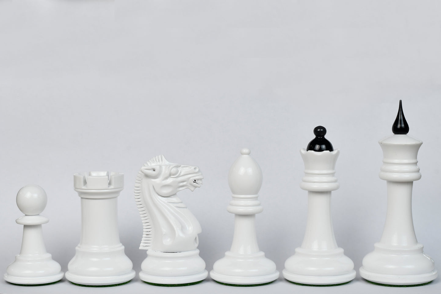 Reproduced 1940 Soviet Club Chess Set in Ebony & Ivory White - 4.0" King