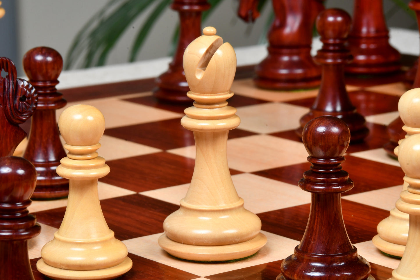 The Pegasus Series Artisan Staunton Chess Pieces ver 2.0 in Bud Rosewood and Boxwood - 4.6" King
