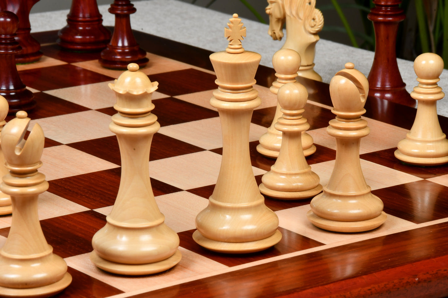 The Pegasus Series Artisan Staunton Chess Pieces ver 2.0 in Bud Rosewood and Boxwood - 4.6" King