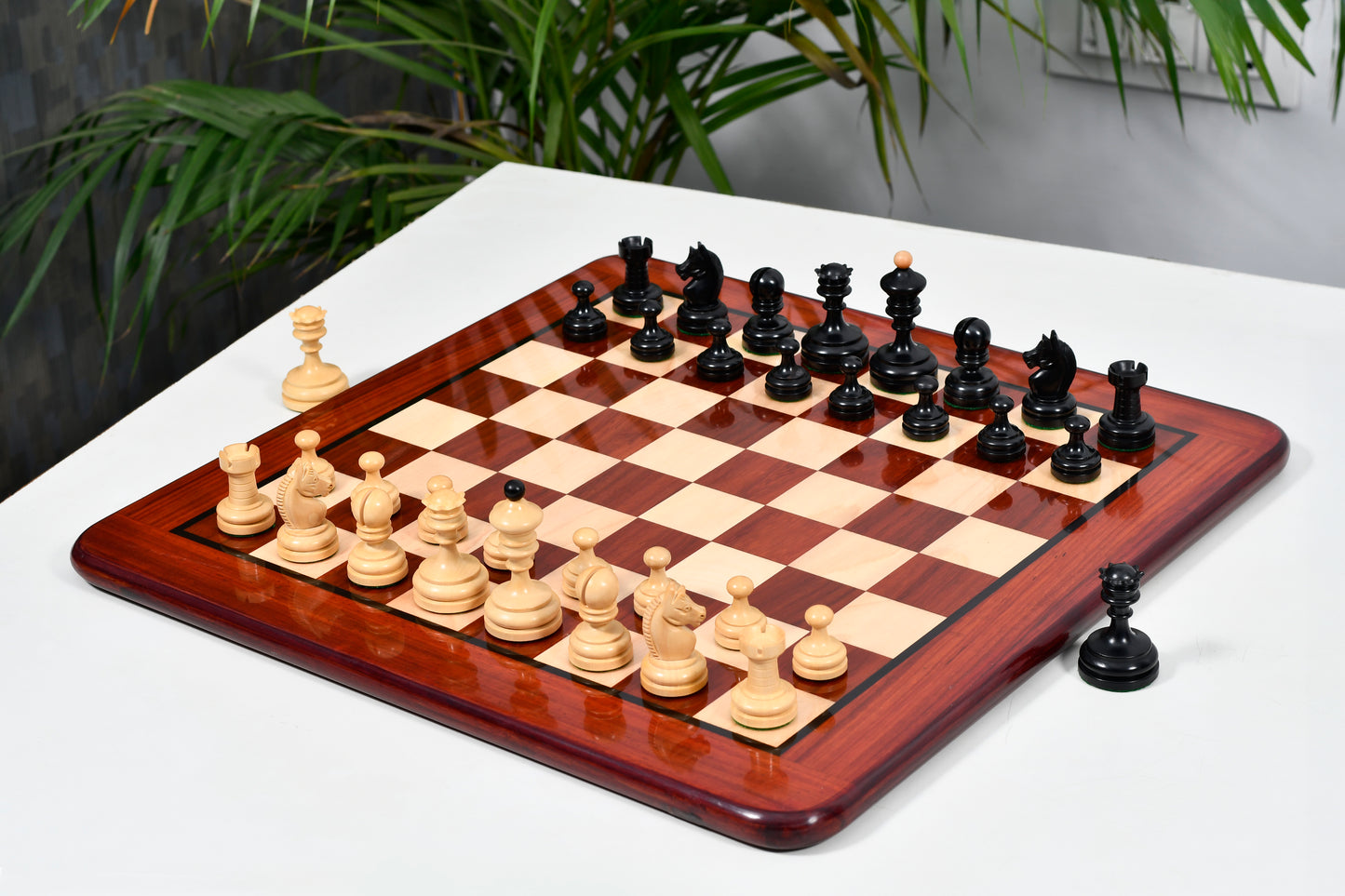 Repro Vintage 1930 German Knubbel Chess Pieces in Ebonized/Boxwood - 3" King with Board