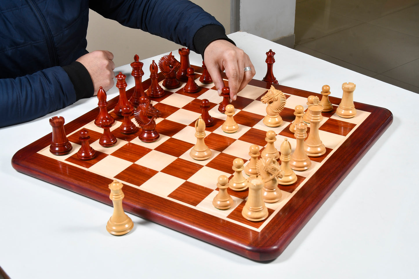 The American Bridle Triple-Weighted Chess Pieces with Extra Queen - Handcrafted in Bud Rosewood & Boxwood 4.2" King
