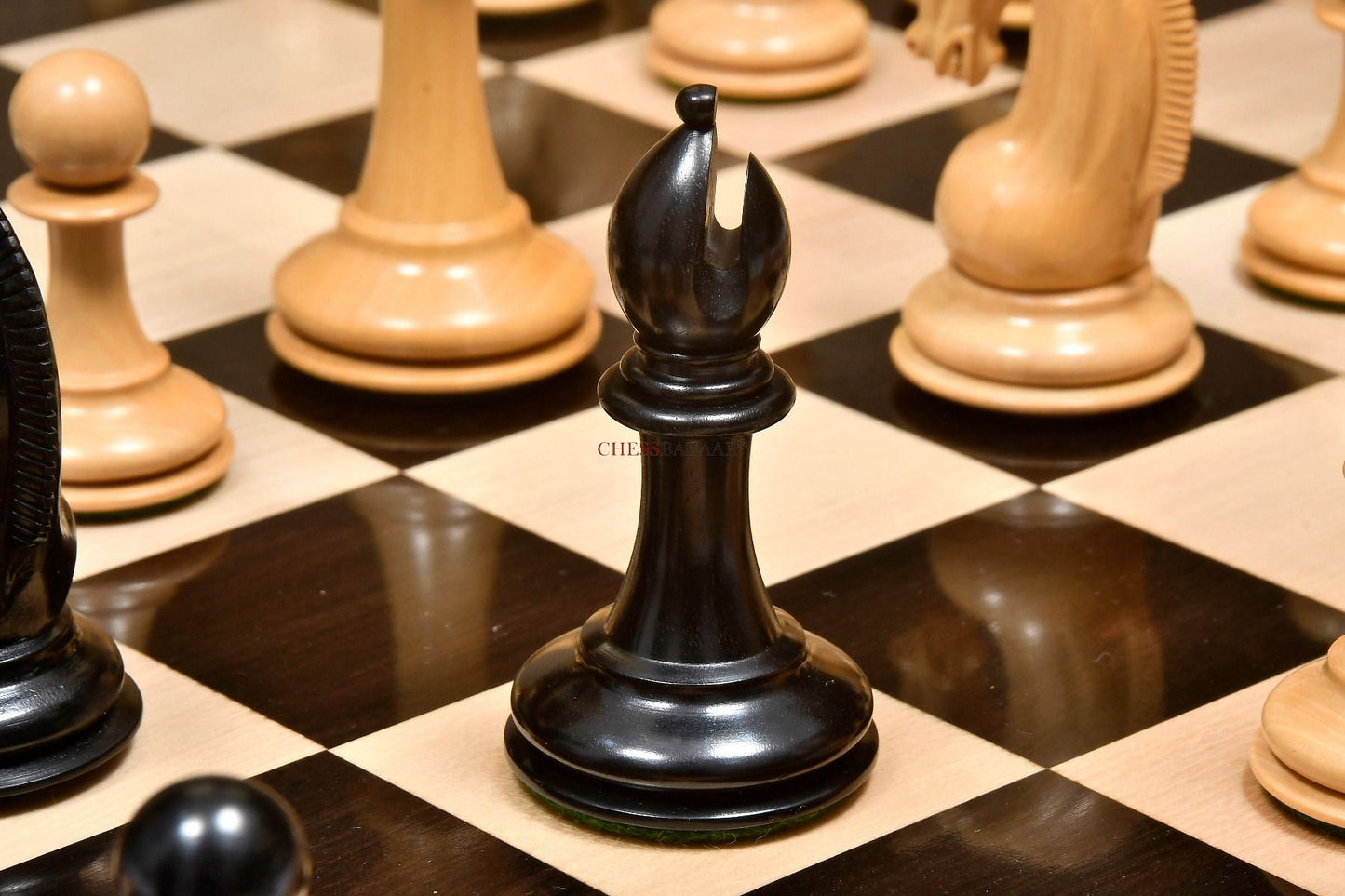 The CB Red Rum Luxury Staunton Series Chess Pieces in Ebony / Box Wood - 4.4" King