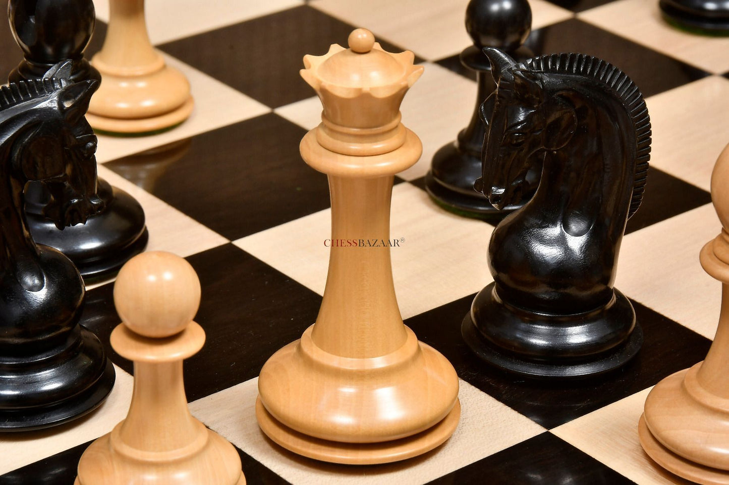 The CB Red Rum Luxury Staunton Series Chess Pieces in Ebony / Box Wood - 4.4" King