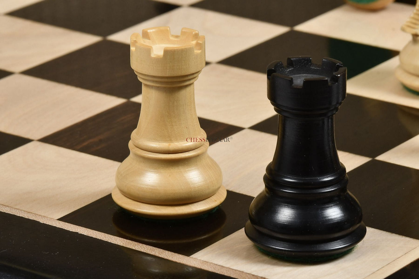 Desert Gold Staunton Series Wooden Chess Pieces in Ebonized Boxwood & Natural Boxwood - 4.0" King
