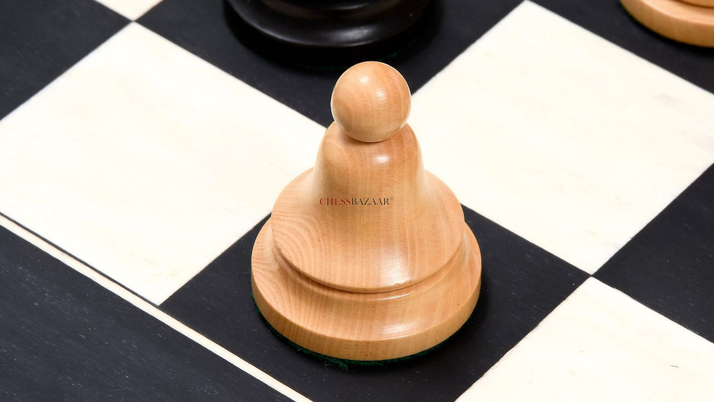 The Issac Lipnitsky 1946 Berlin Tournament Reproduced Chessmen in Ebonized Boxwood - 4.0" King