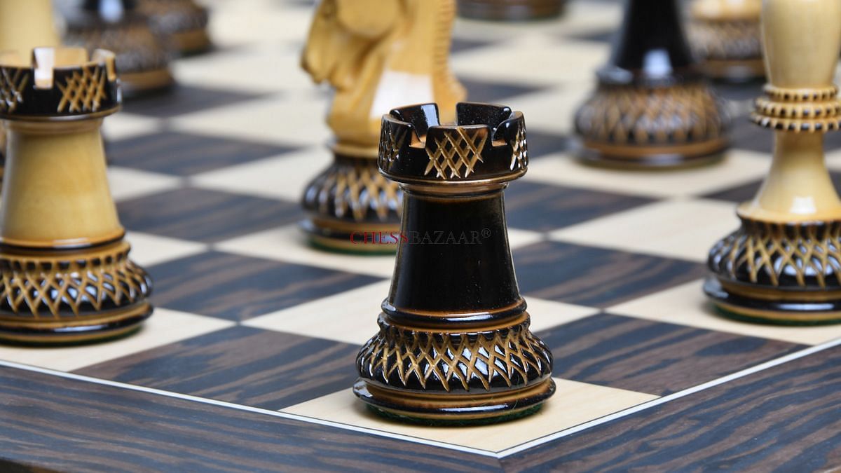 Glimpse of Dubrovnik Chess Set from chessbazaarindia